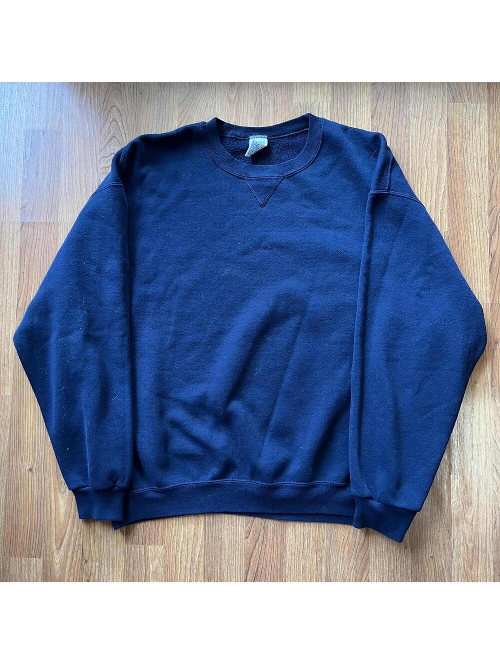 Russell Athletic navy crewneck sweatshirt Size XL
